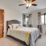 Panoramic Lake Views, Pool, Nature, Fun!
