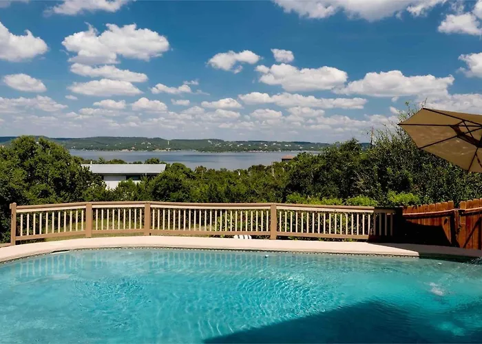 Panoramic Lake Views, Pool, Nature, Fun!